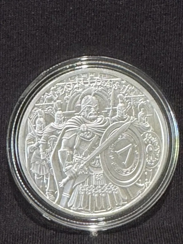 Silver Legendary Warrior Leonidas Round 1oz